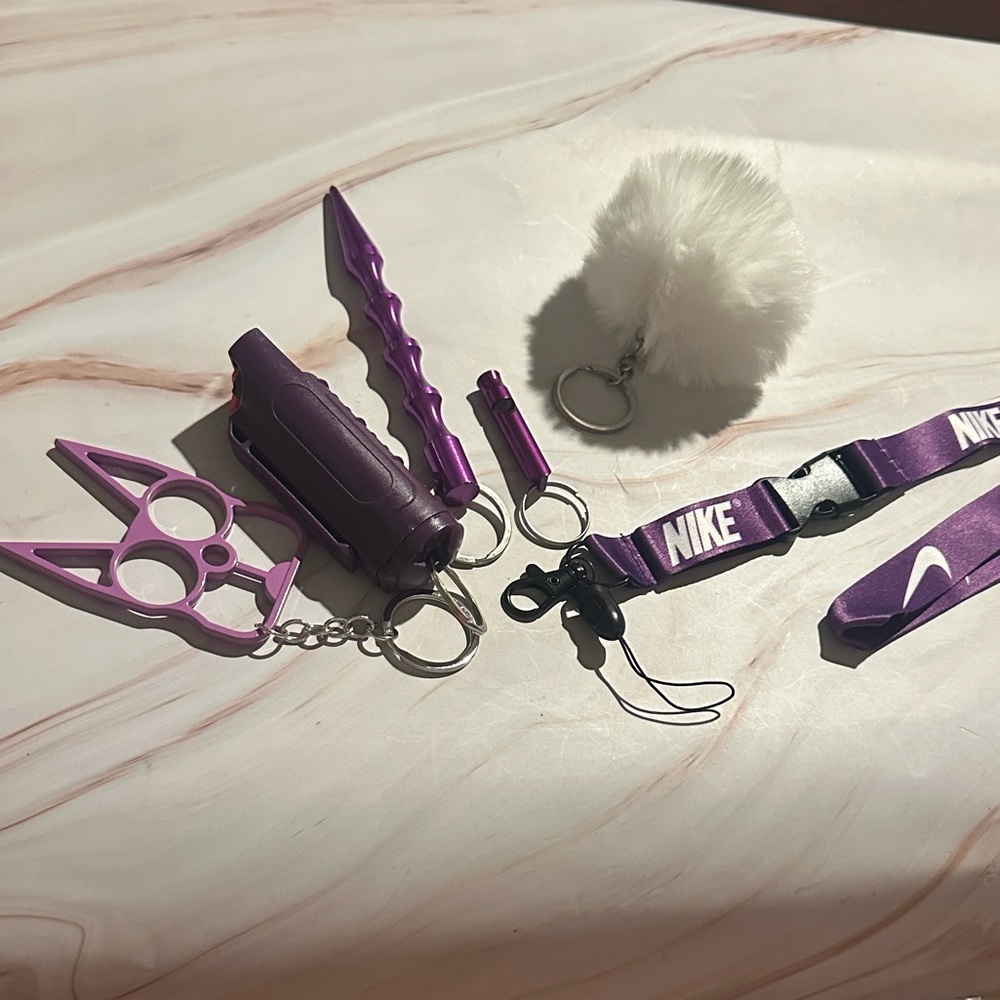 Nike Purple Self-Defense Keychain Kit